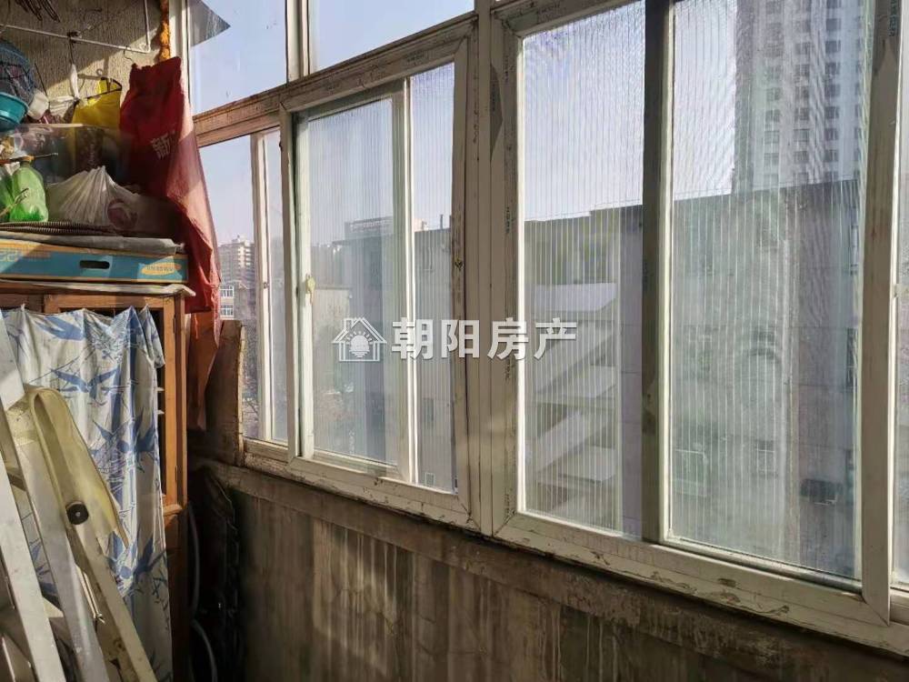 泉山村 78平 南向两室一厅 交通便利 学区房 单价2226元