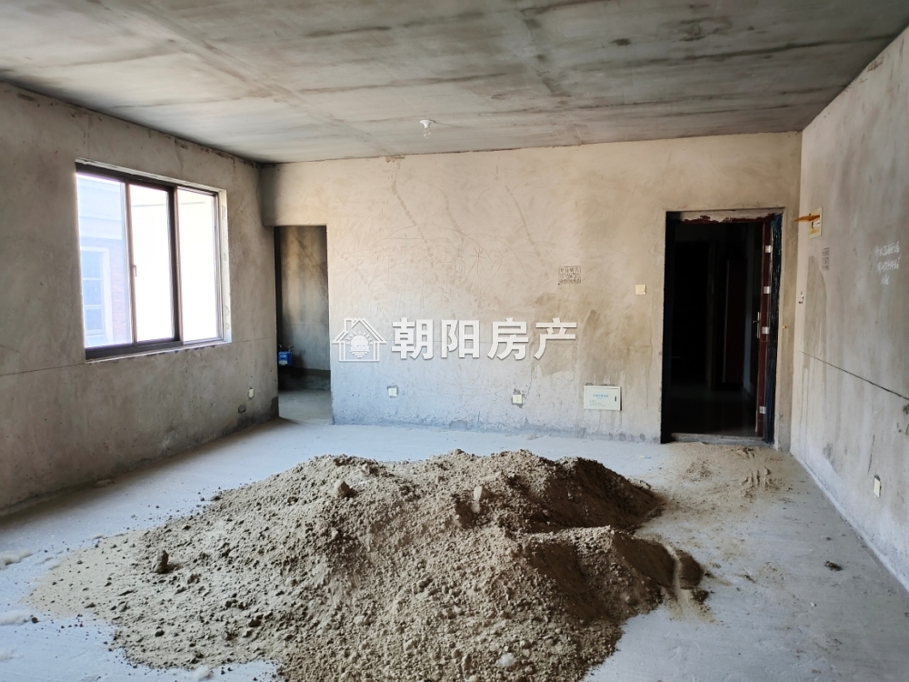 金地月伴湾二区 106平 朝南三室 交通便利 毛坯