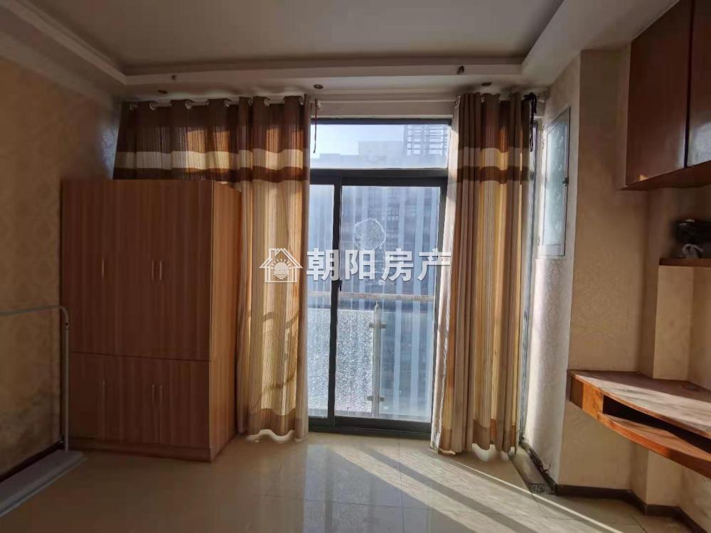 家乐福 57平 南向一室一厅 交通便利配套齐全随时看房