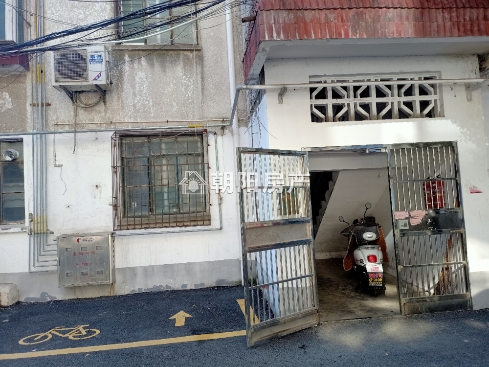 电建一公司厂外 62平 朝南两居 交通便利 随时看房