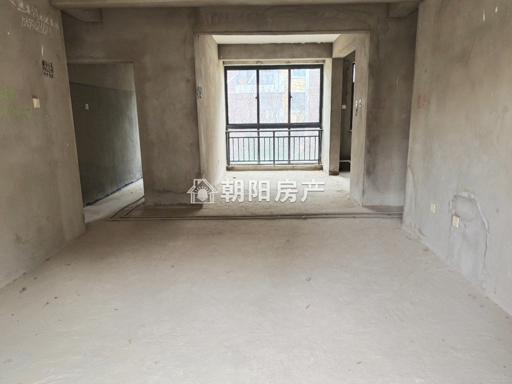 半山家园二期 104平 南向三室二厅 满两年学区房 采光好