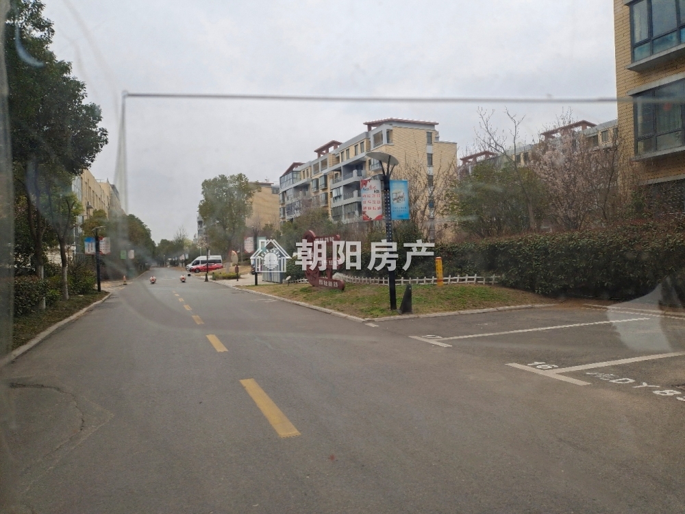 半山家园二期 104平 南向三室二厅 满两年学区房 采光好