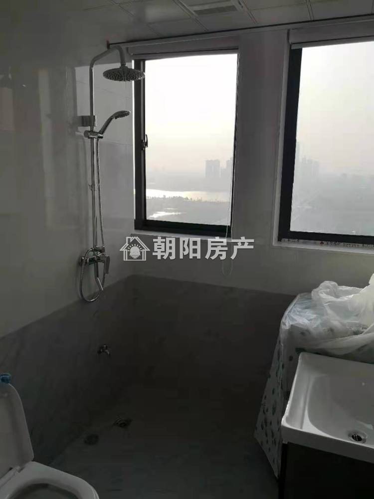 万茂华府 43平 精装一室 交通便利 随时看房