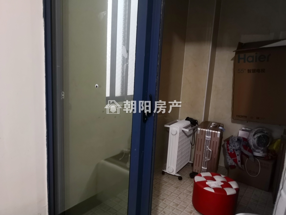 世纪天成 151平 南向三室二厅 精装 满两年 采光好