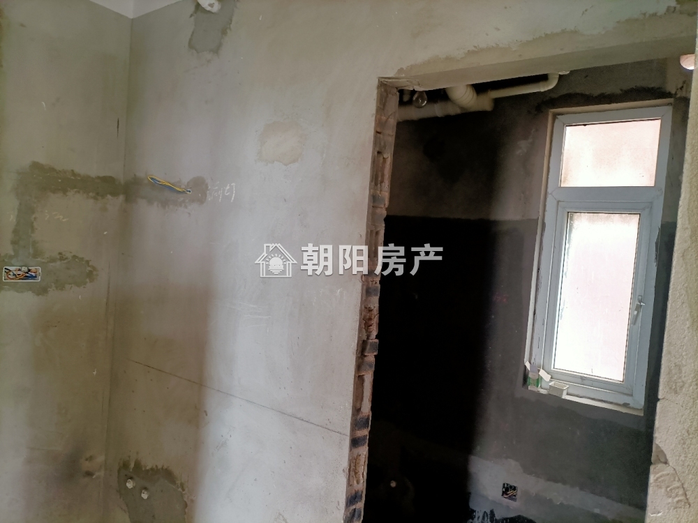 万达广场 97平 南向三居 采光好 配套齐全