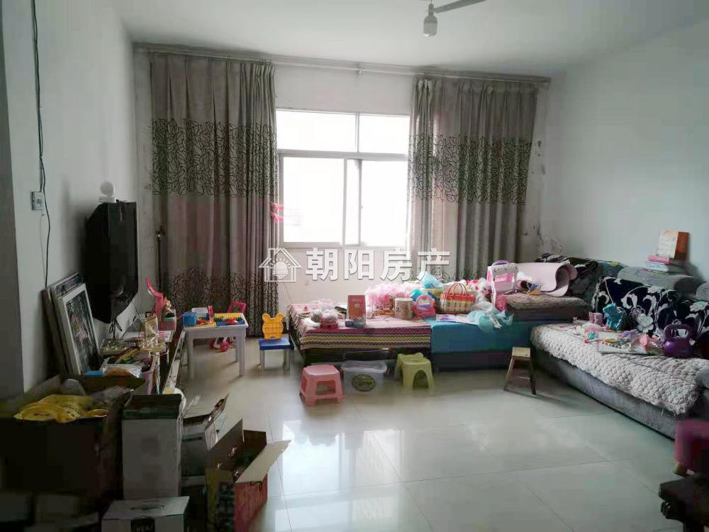东苑新村 119平 东向三室二厅 交通便利 满两年 随时看房