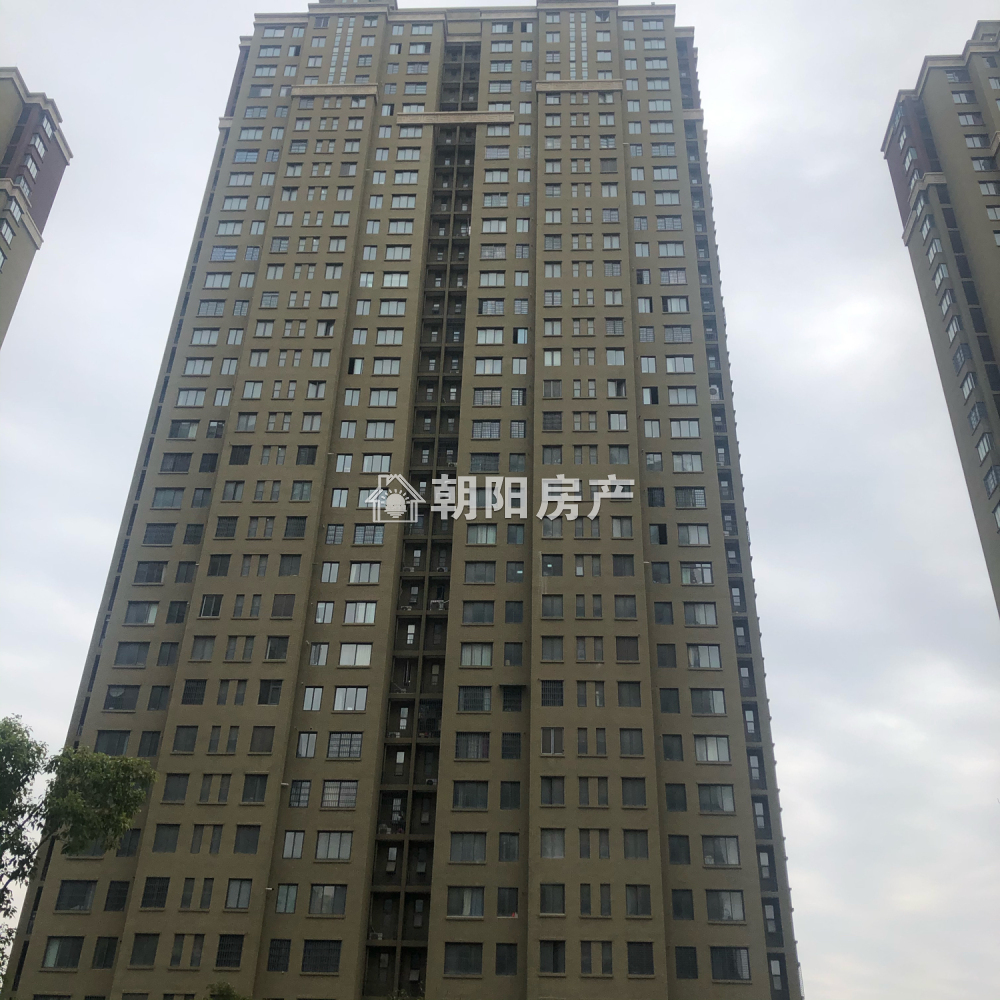 钻石星座 120平 南向三室二厅 采光好 环境优美