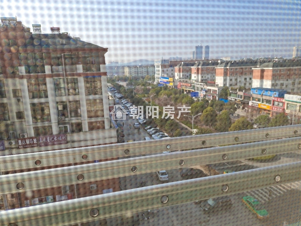 中环国际广场 51平 南向精装一室一厅 满两年学区房 单价3490元
