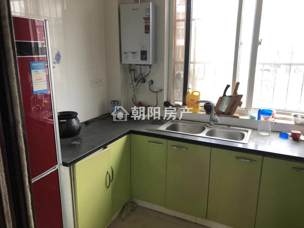 居仁村二区 115平 南向三室二厅 免税随时看房