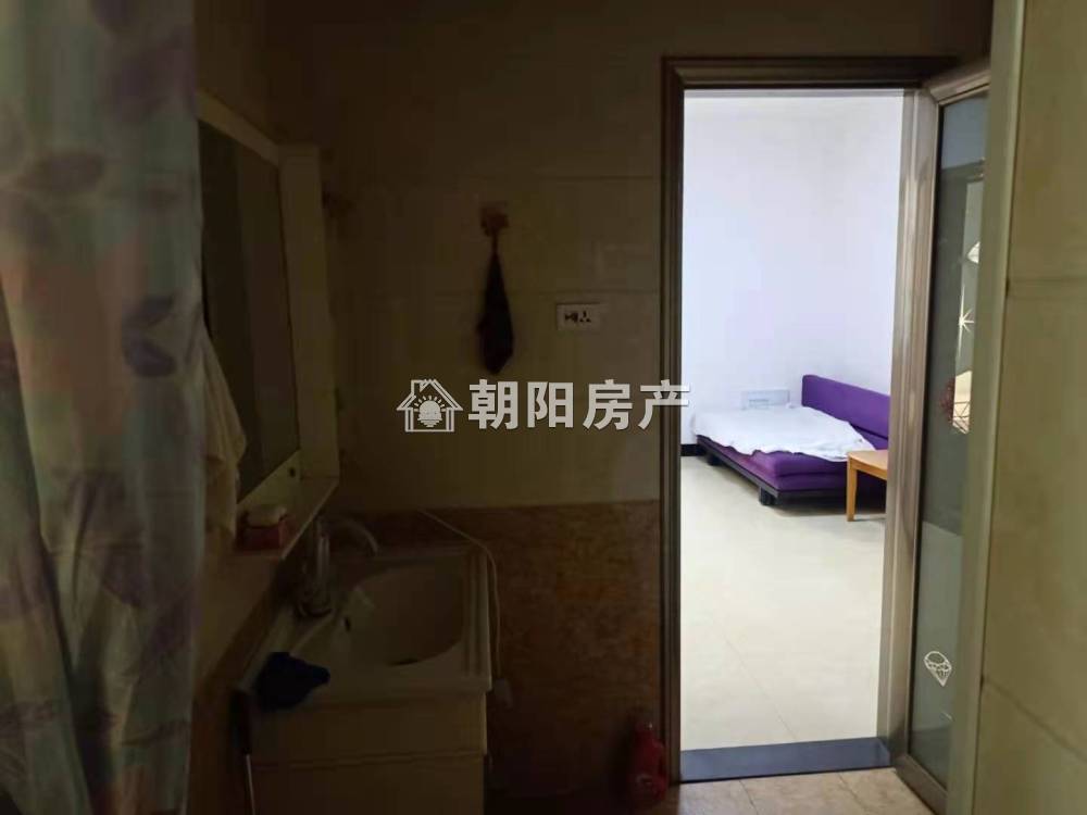 玺园 81平 南向两室两厅 精装学区房 满两年随时看房
