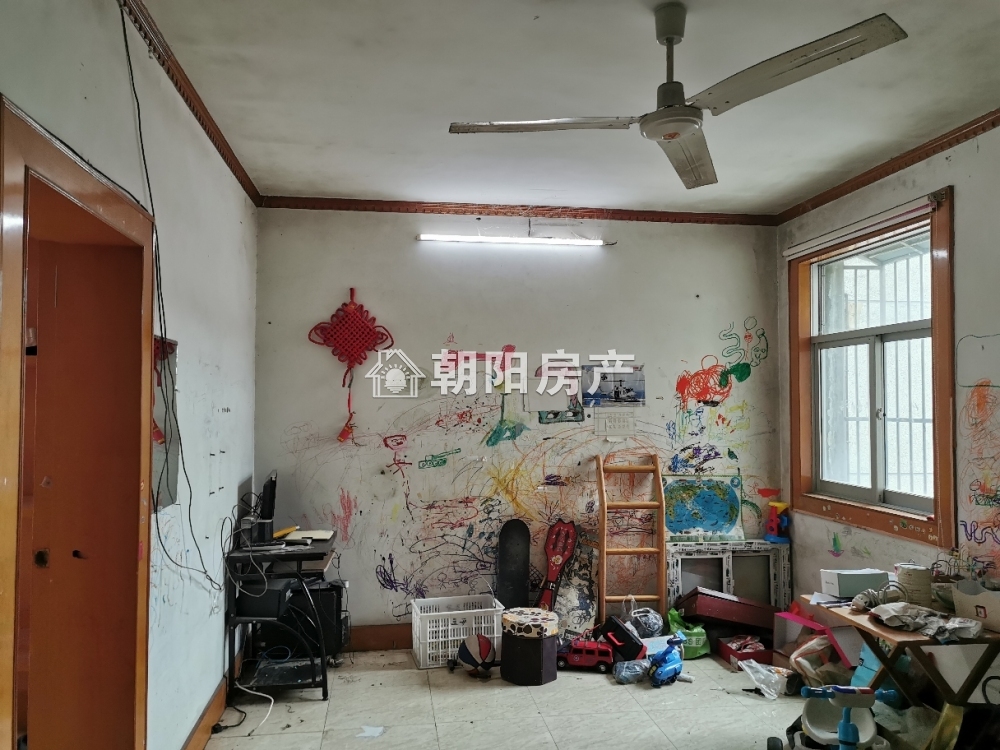 锦路小区 60平 南向两室一厅 交通便利 简装