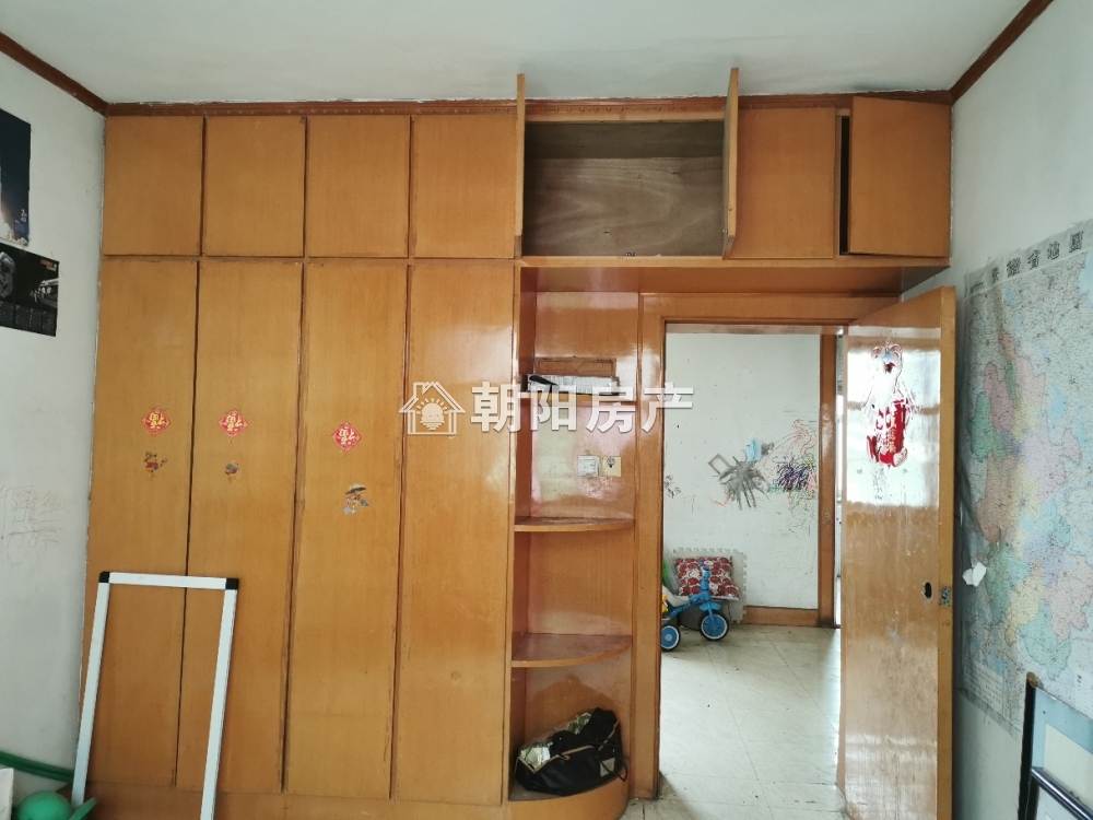 锦路小区 60平 南向两室一厅 交通便利 简装