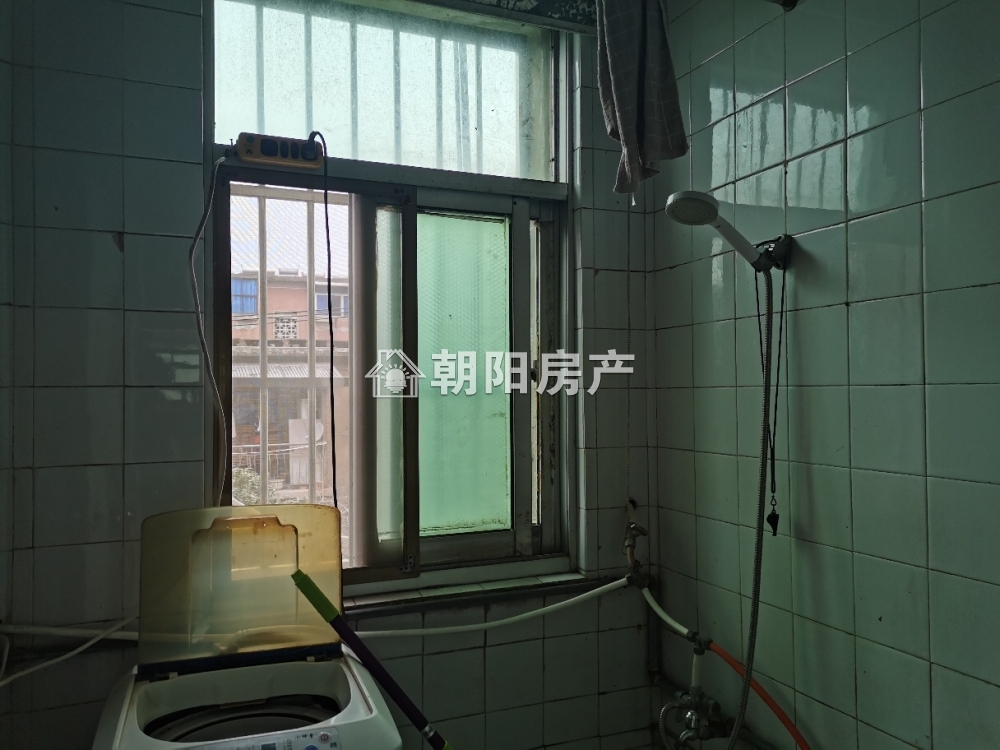 锦路小区 60平 南向两室一厅 交通便利 简装