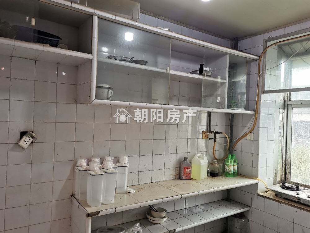 锦路小区 60平 南向两室一厅 交通便利 简装
