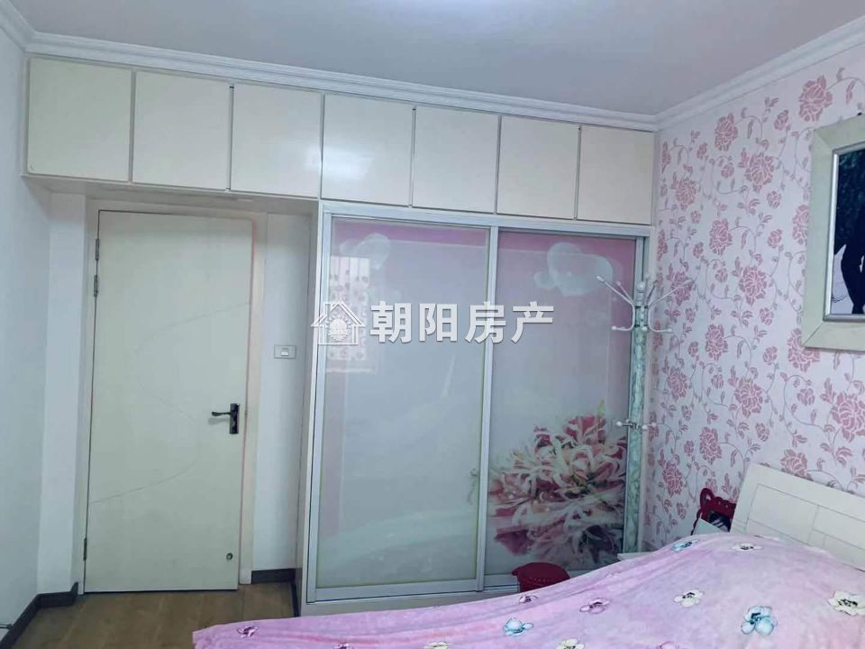 西都绿洲 92平 南向两室两厅 精装 配套齐全 采光好