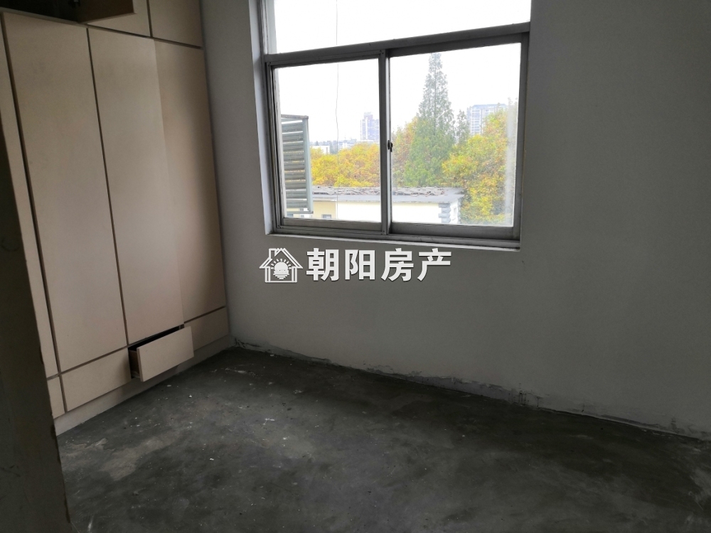 东淮公交大院 87平 三室两厅 免税学区房 交通便利