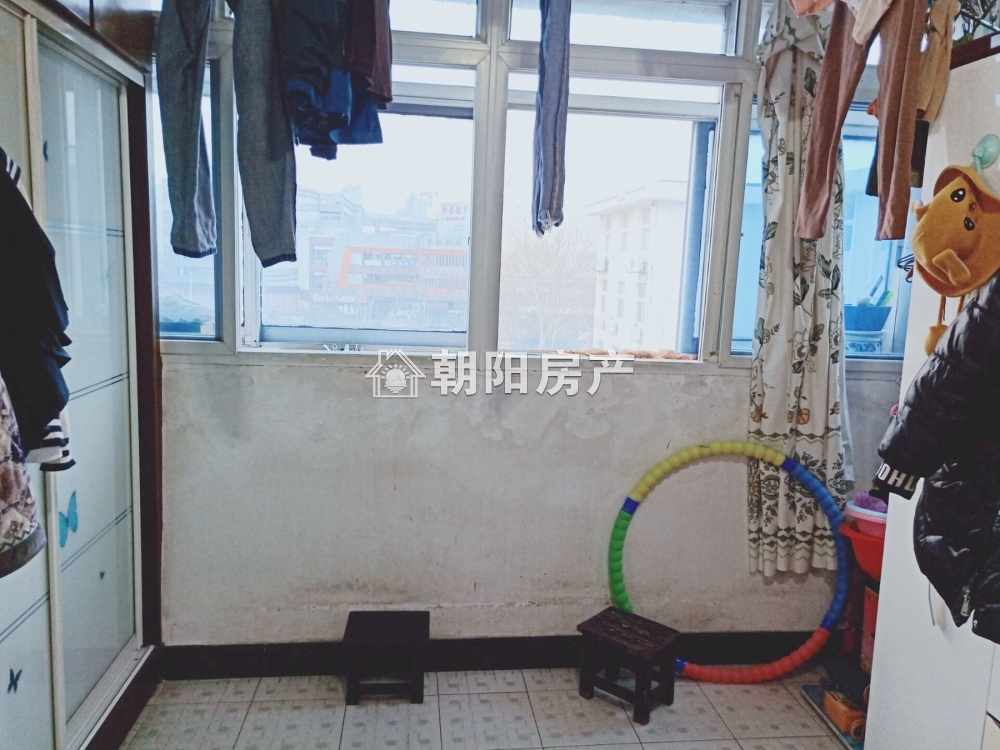 煤炭局大院 78平 南向三室 学区房 满两年 单价3322元