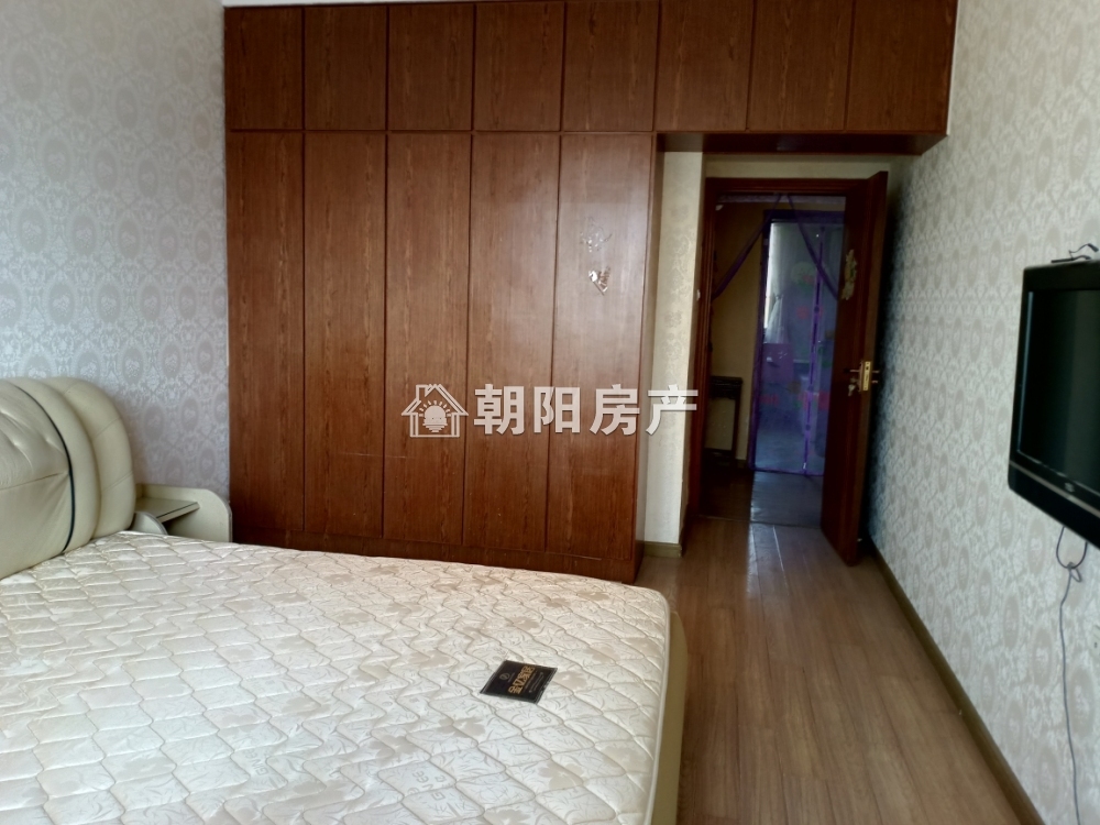 凤凰花园 118平 南向精装三居 满五唯一 学区配套全