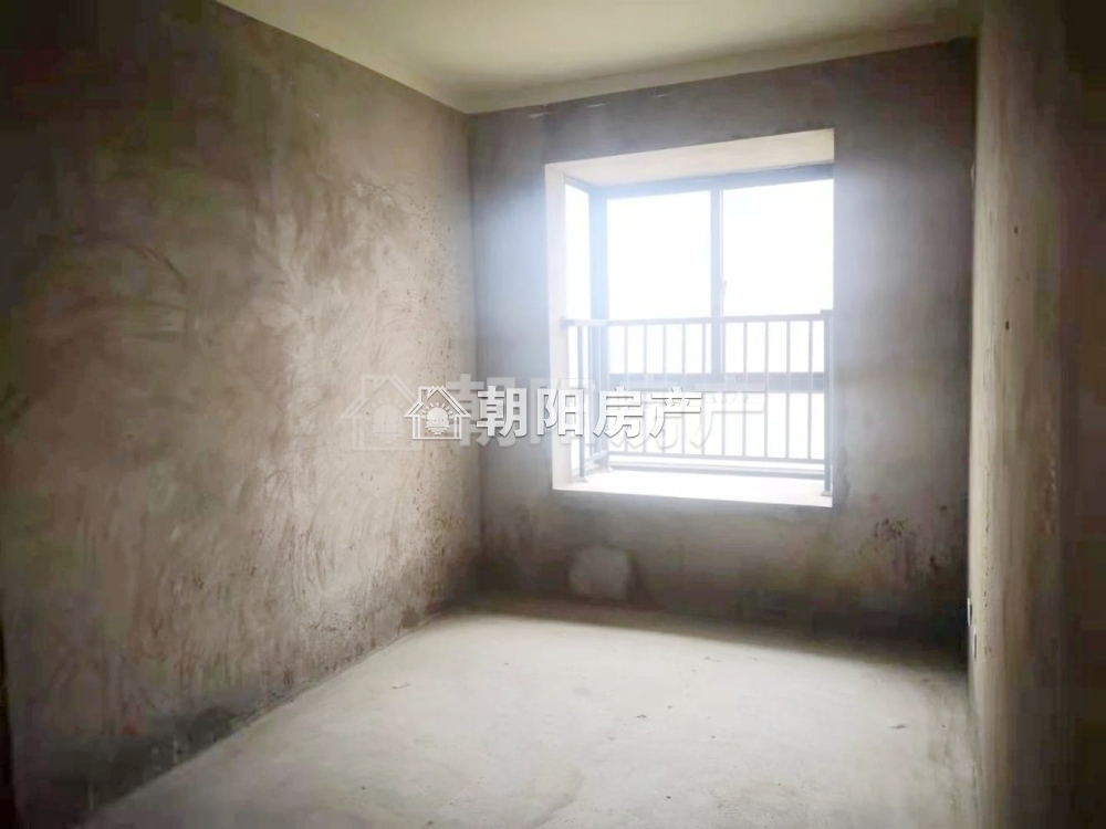 南山别院 78平 南向两室 毛坯 交通便利 环境好