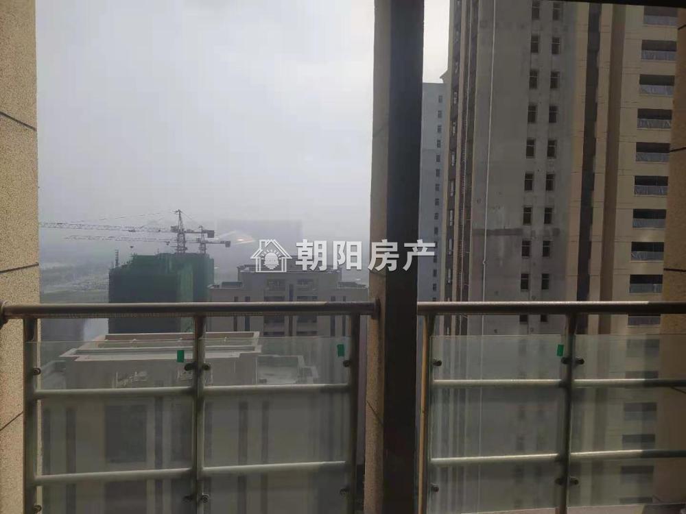 金融世家 141平 南向三室二厅 采光好 环境优美
