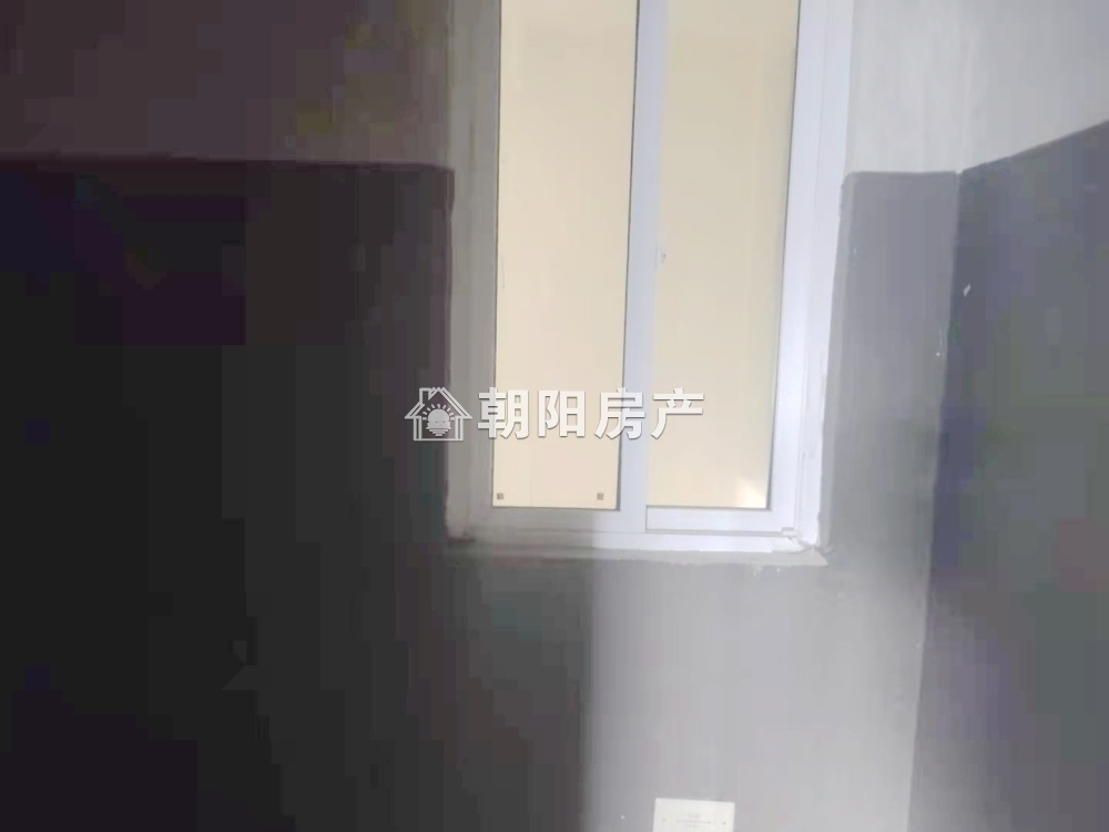 金融世家 141平 南向三室二厅 采光好 环境优美