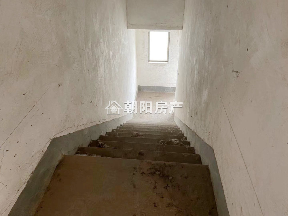 惠利江陈新村 200平 四室二厅 单价2997元 随时看房