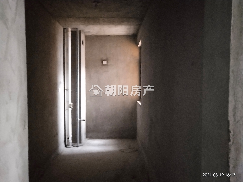 兰亭苑 110平 南向三室二厅 学区房 交通便利 采光好