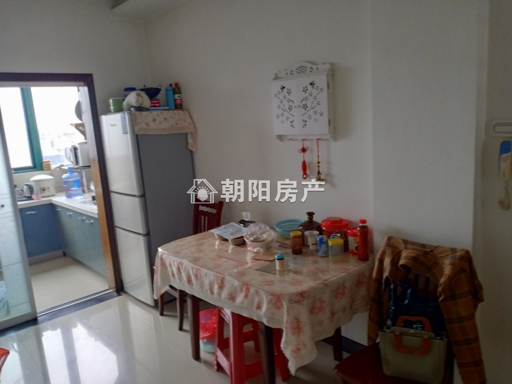 润地佳苑 137平 南北通透三室二厅 满五唯一 精装拎包入住