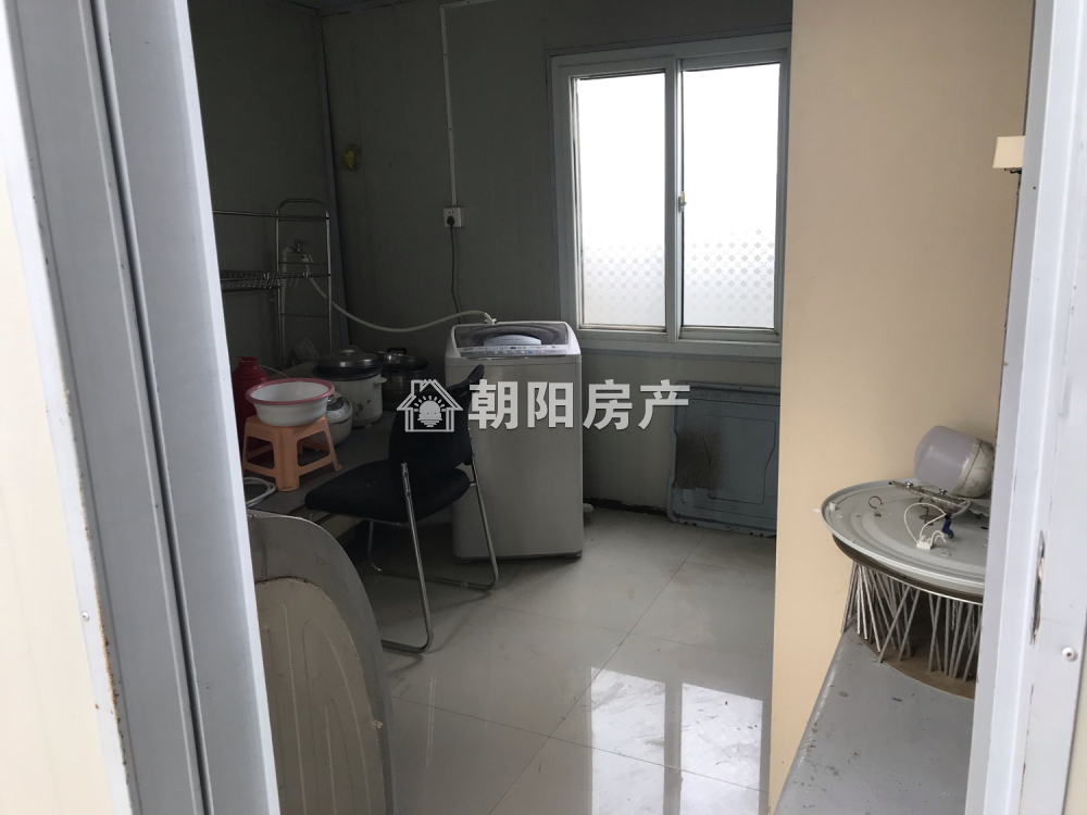 奥林花园 119平 三室二厅二卫 精装朝南 免税交通便利