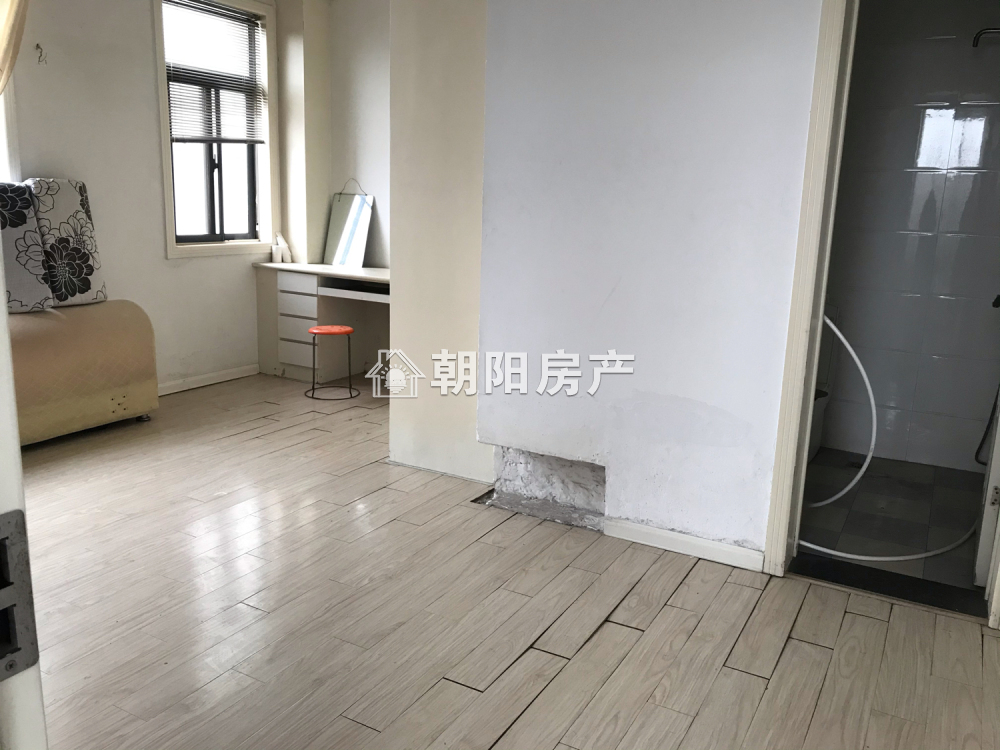 奥林花园 119平 三室二厅二卫 精装朝南 免税交通便利