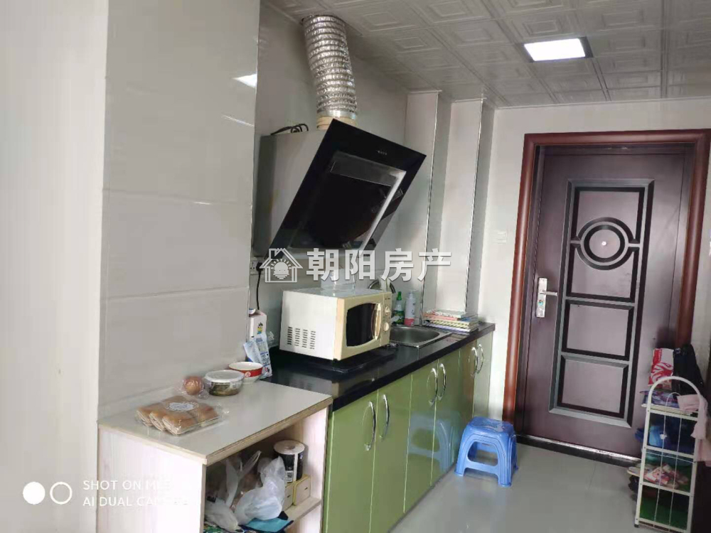 西湖春天精装公寓一室一厅出售!