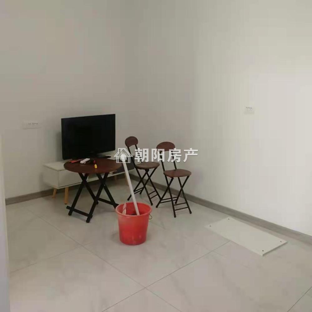万茂华府 42平 西向精装一室一厅 交通便利 配套齐全