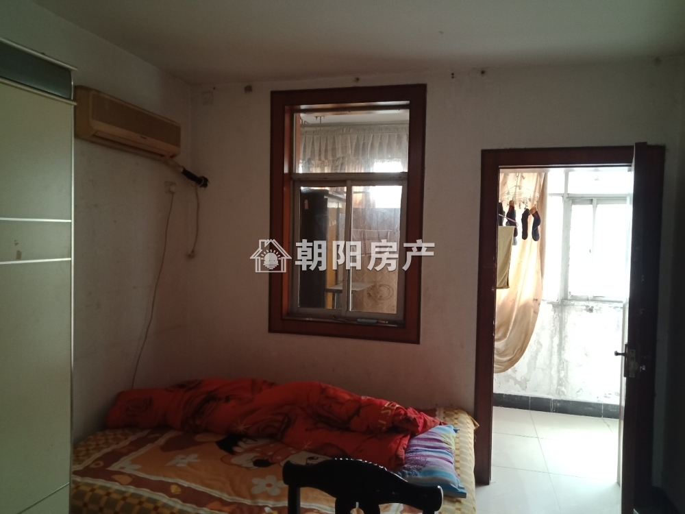 潘集区卫生院综合楼两室两厅简装交通便利