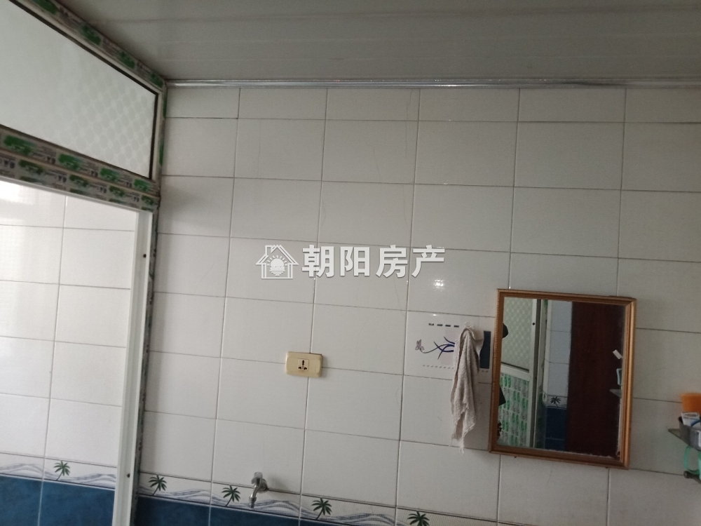 潘集区卫生院综合楼两室两厅简装交通便利