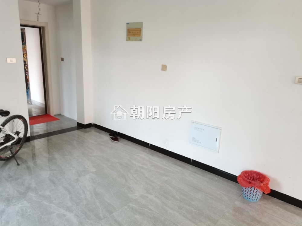 新湖小区西区 97平 南向两室一厅 交通便利 学区房 采光好