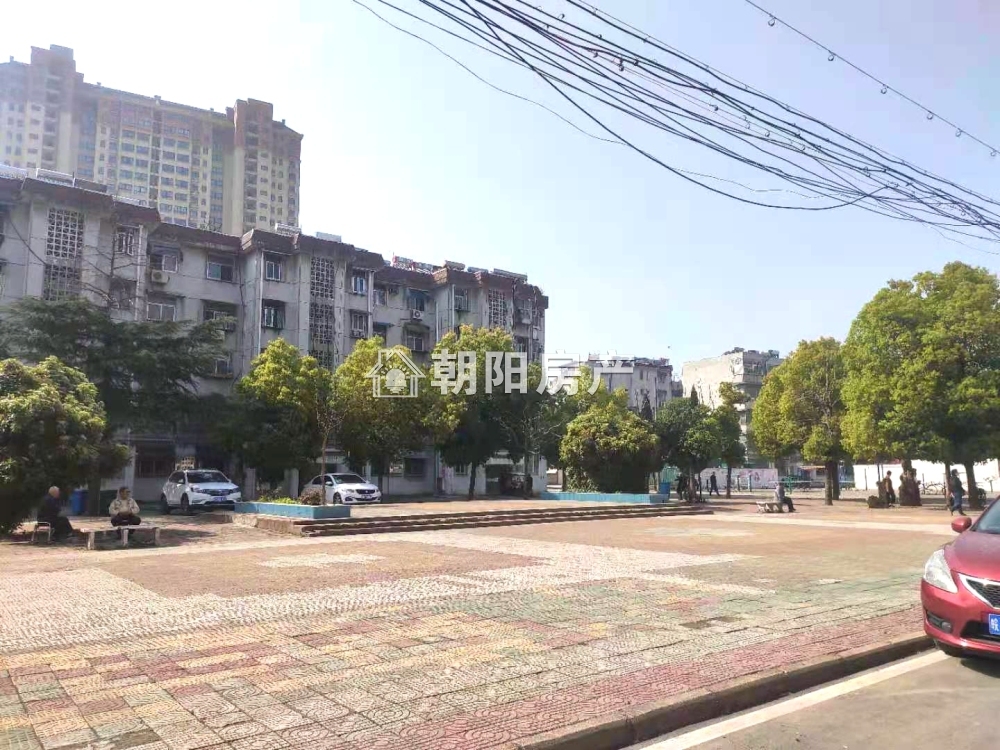钟郢小区 72平 三室一厅 精装 采光好 交通便利