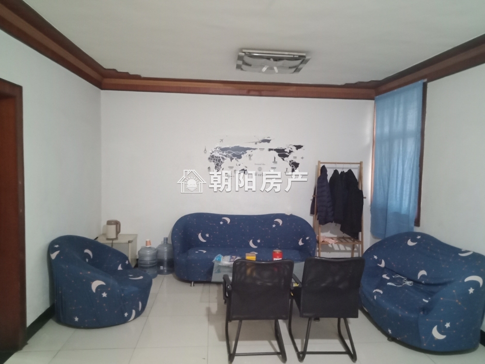潘集区卫生院综合楼两室两厅简装交通便利