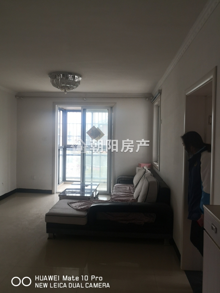 新袁庄B区 87平 南向三室 简装 交通便利学区房
