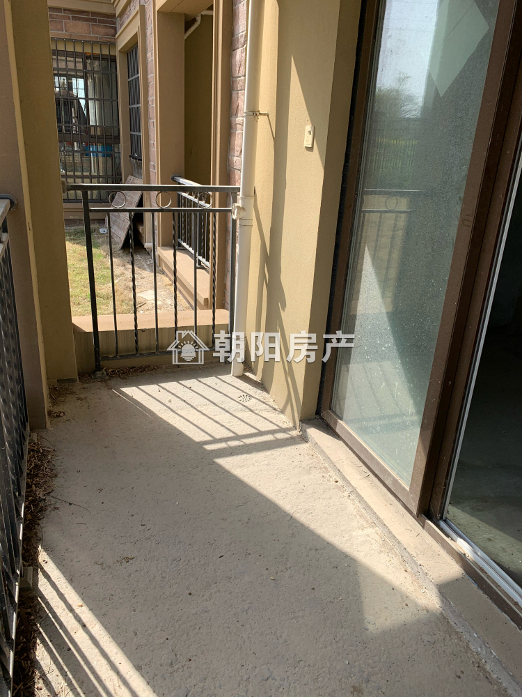 顺发泽润园二期 88平 三室二厅 采光好 交通便利 随时看房