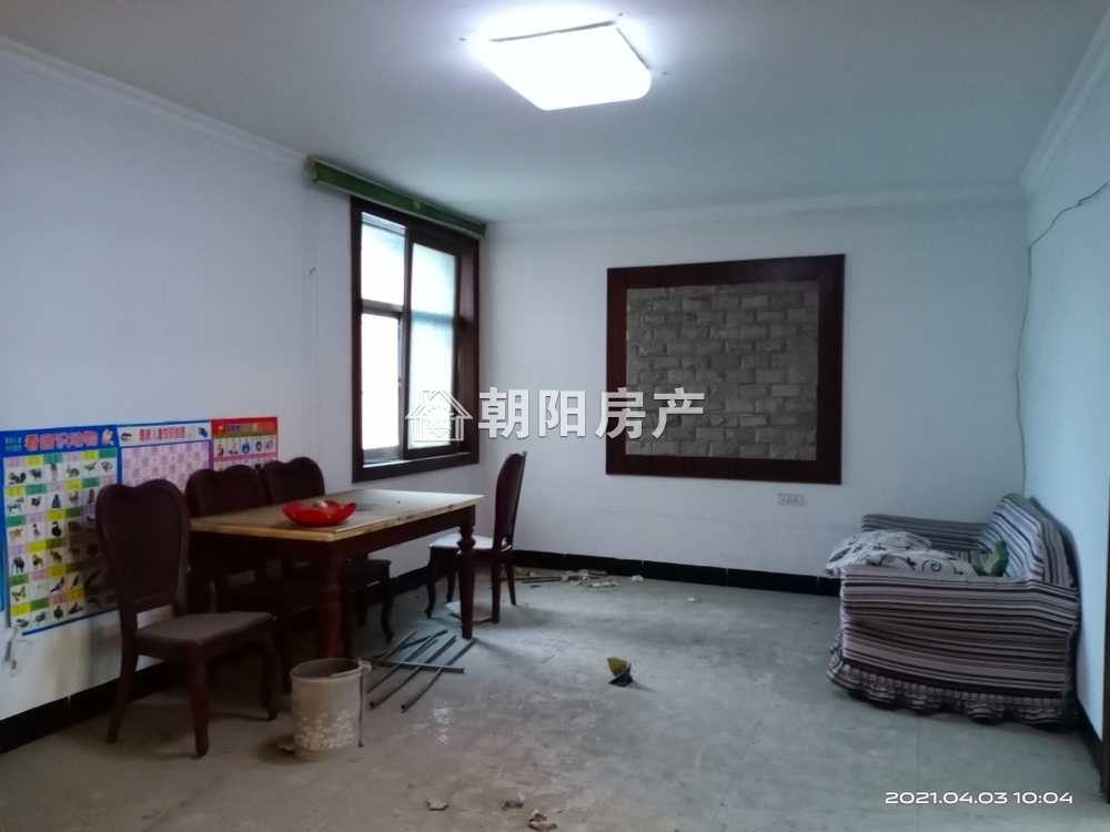 东苑新村 87平 南向两室两厅 简装采光好 交通便利配套齐全