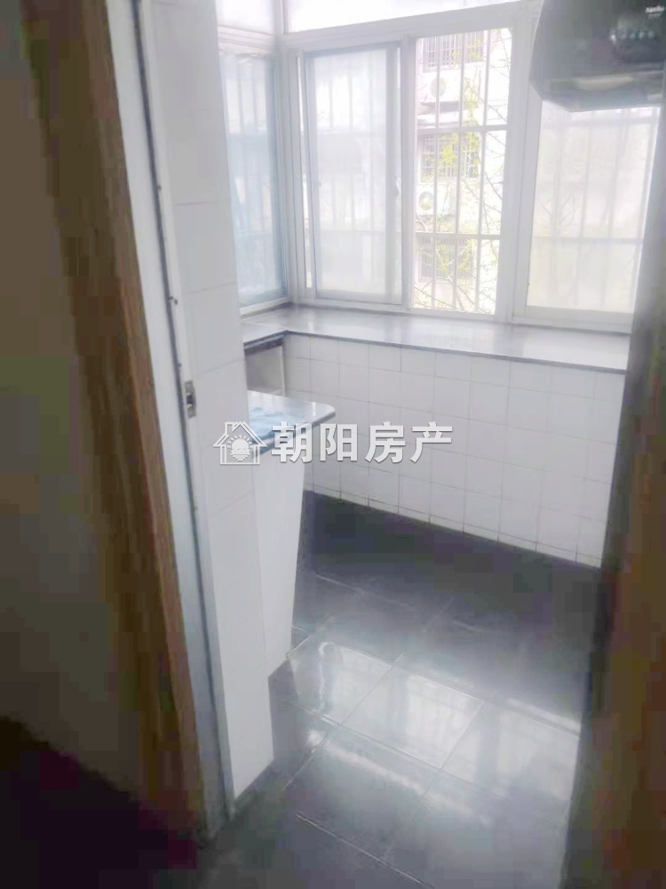 柏园南村二期 119平 南向三室二厅 学区房 采光好 随时看房