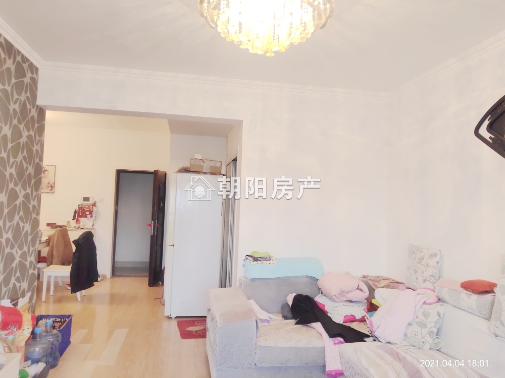 西湖春天 84平 南向精装两室 满两年 学区房 交通便利