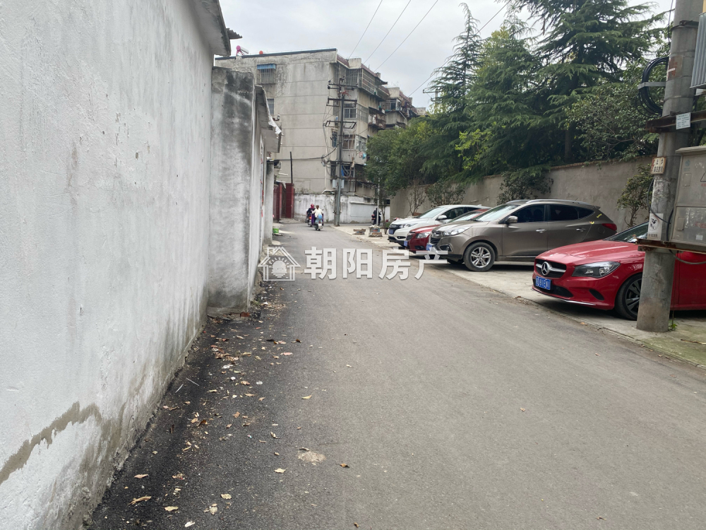 吉安小区 62平 南向两室一厅 满两年 随时看房 采光好
