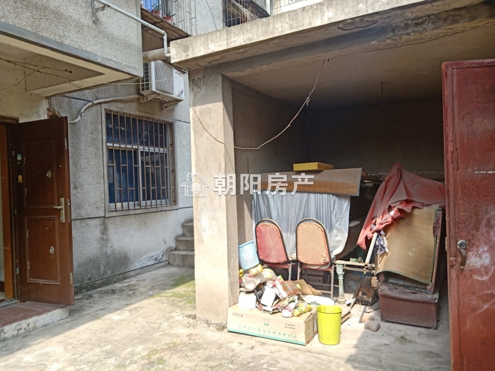 印机厂家属楼 80平 南向两室两厅 交通便利 随时看房