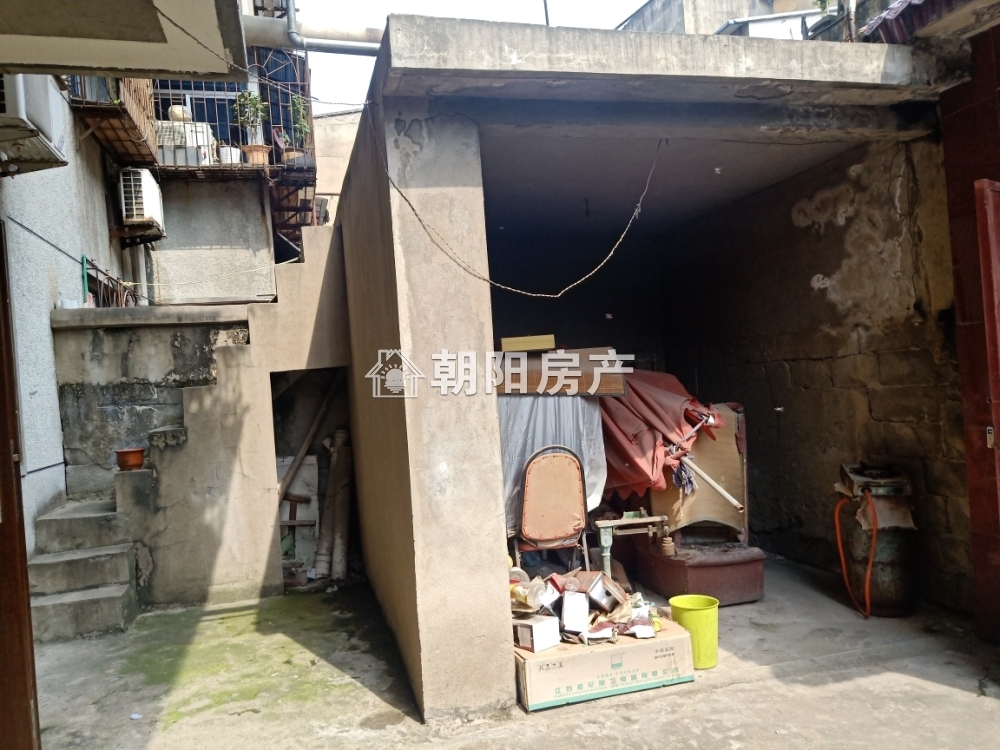 印机厂家属楼 80平 南向两室两厅 交通便利 随时看房