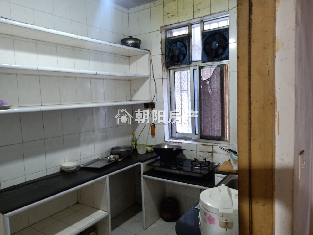 印机厂家属楼 80平 南向两室两厅 交通便利 随时看房