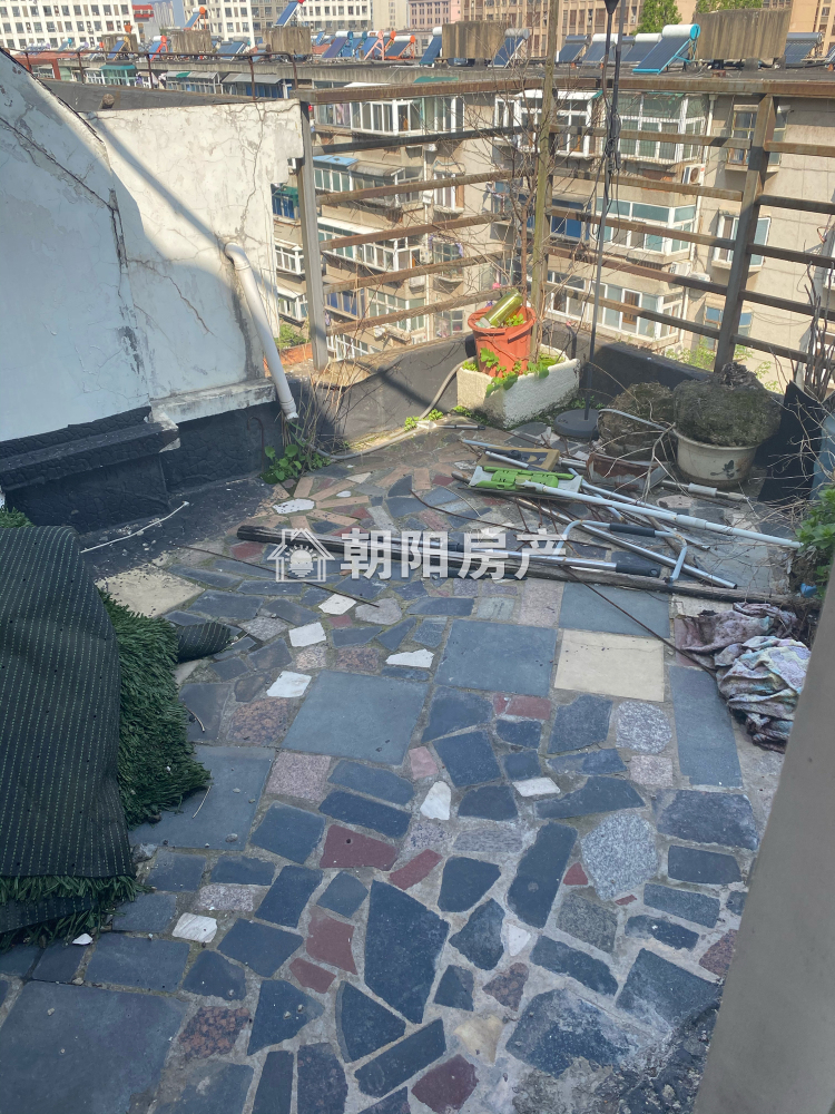 商贸文化广场 138平 三室二厅 单价2159元 免税学区房 随时看房