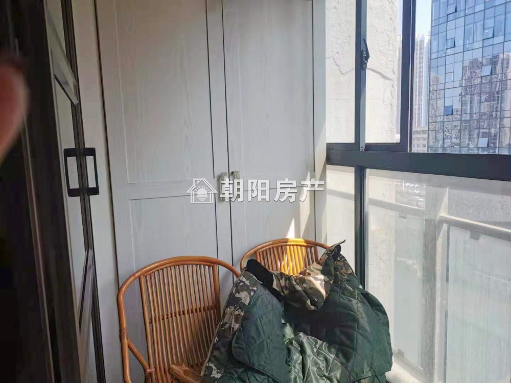 北京名都 94平 南向两室两厅 精装 交通便利 学区房