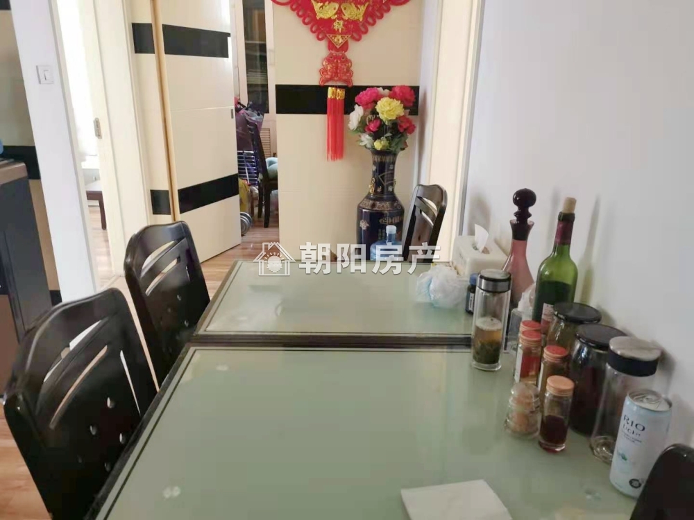 北京名都 94平 南向两室两厅 精装 交通便利 学区房