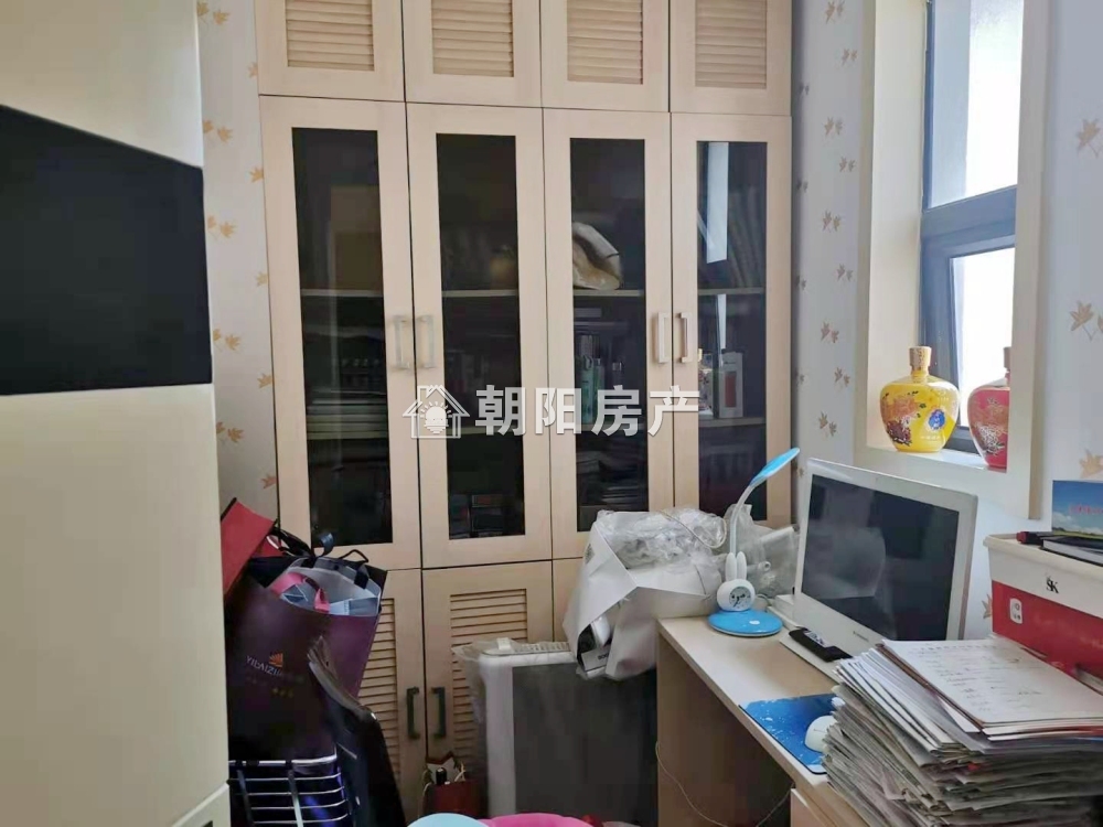 北京名都 94平 南向两室两厅 精装 交通便利 学区房